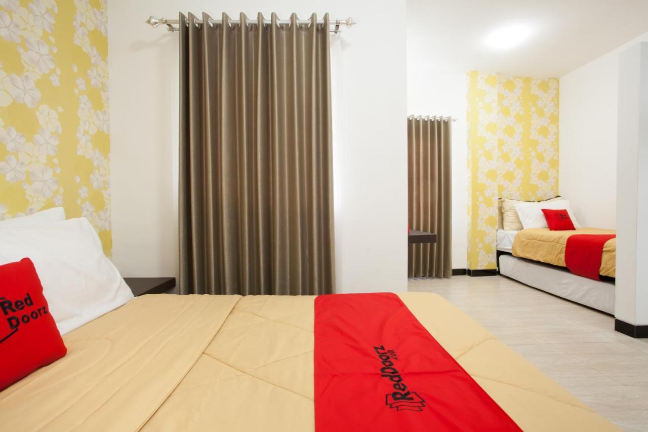 Reddoorz Near Museum Angkut Batu Hotel Batu  Bagian luar foto