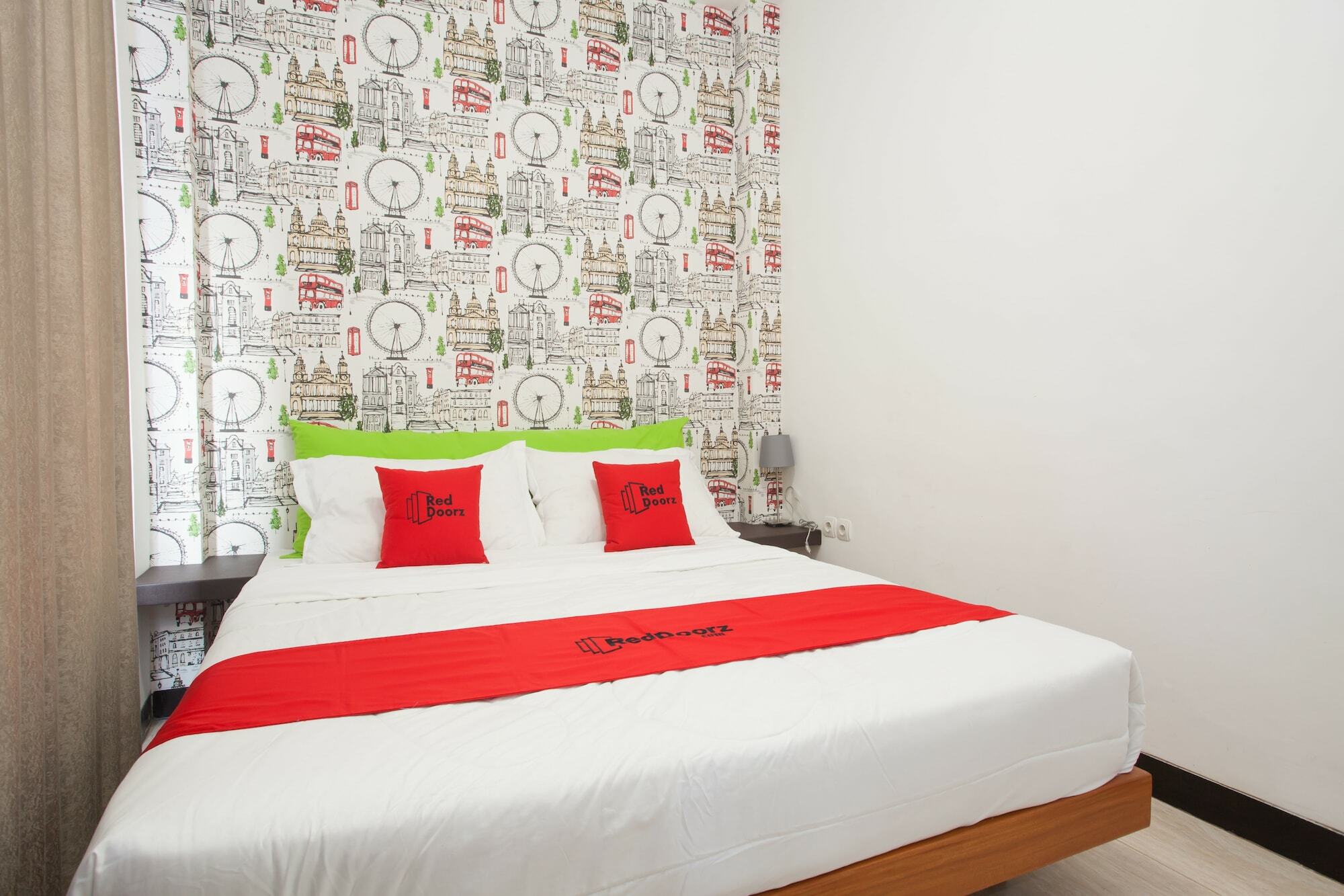 Reddoorz Near Museum Angkut Batu Hotel Batu  Bagian luar foto